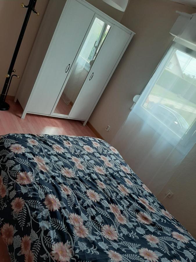 Gite Chez Lucie Guntzviller Luaran gambar